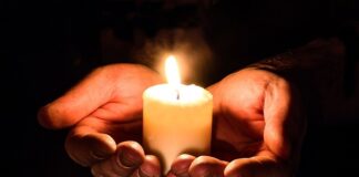 Czy świeczki ogrzewają pomieszczenie?