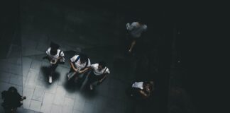 Ile lat pracy liczy się za liceum?