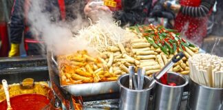 Z czego się robi łódki?