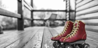 Jak wiązać sznurówki w glanach?