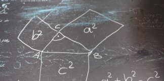 Jak zrobić formę do odlewu z żywicy?